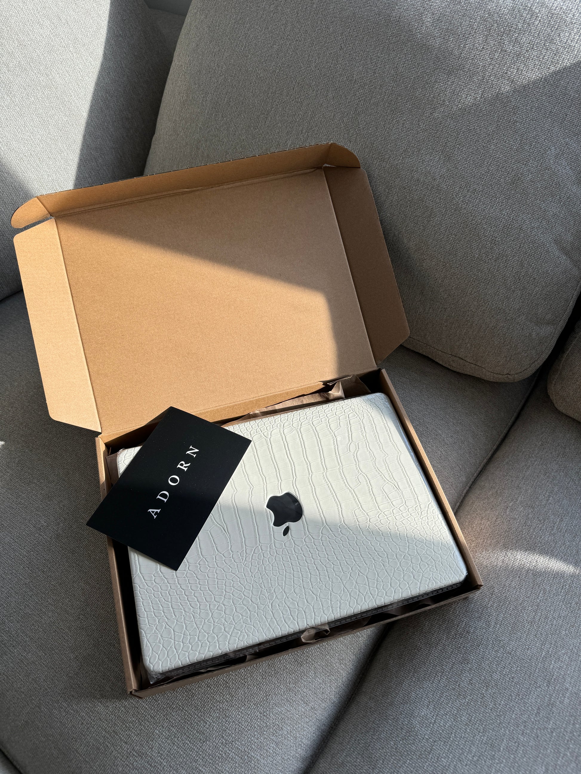 Croc Laptop Case - Adorn Phone Accessories